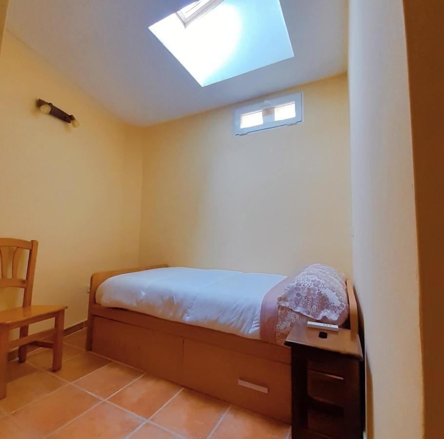 El Rincon Del Sanabres, Penalara Apartment Rascafría Exterior foto